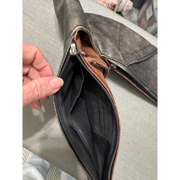 Sash Genuine Leather Shoulder Bag Brown Distressed Hobo Style - Picture 7 of 14